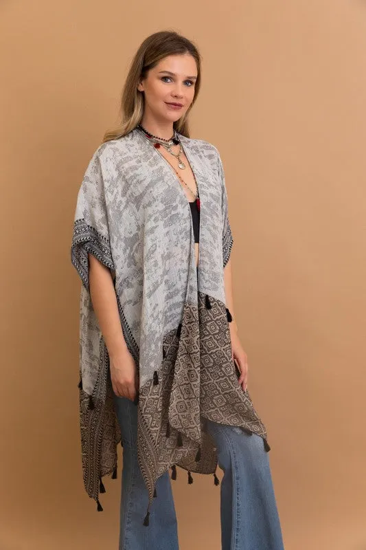 SALE | Tassel Kimono
