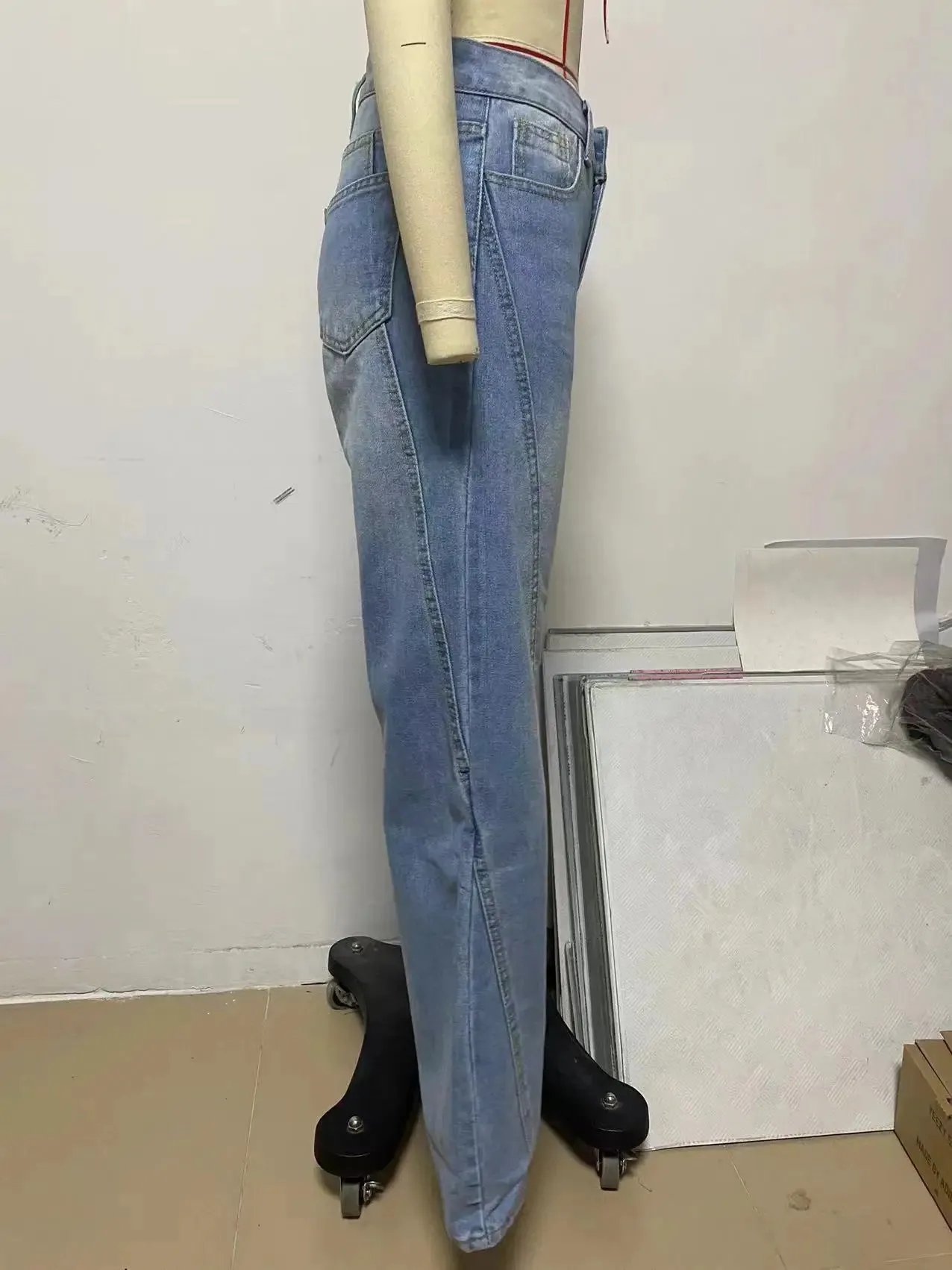 Women's Vintage Blue Jeans - High Waist Wide-Leg Streetwear with Button Fly and Pockets